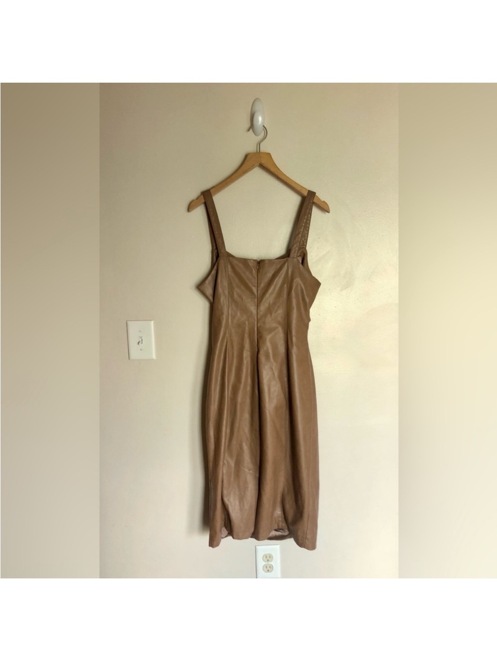 Avec Les Filles Anthropologie Vegan Leather Cutout Midi Dress size L - Picture 8 of 8